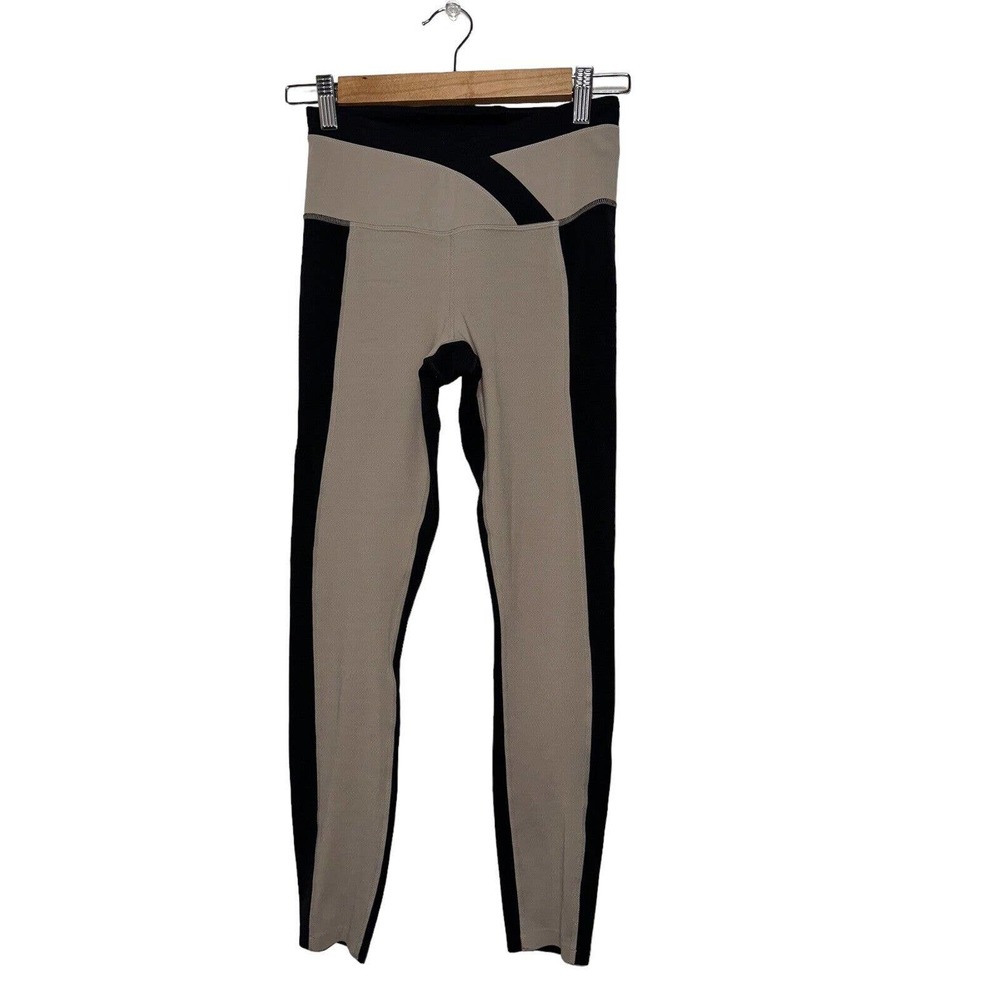 Limited Edition Athleta‎ Chroma 7/8 Tight Black/ Quail Athletic Leggings